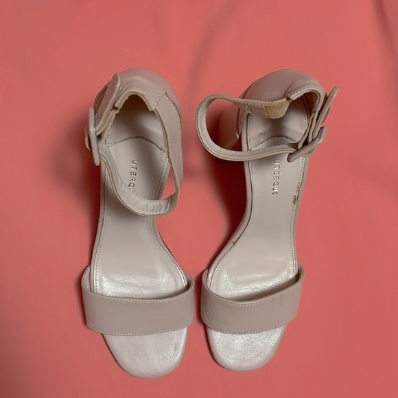 Blush Pink Sandals - Picture 2 of 9